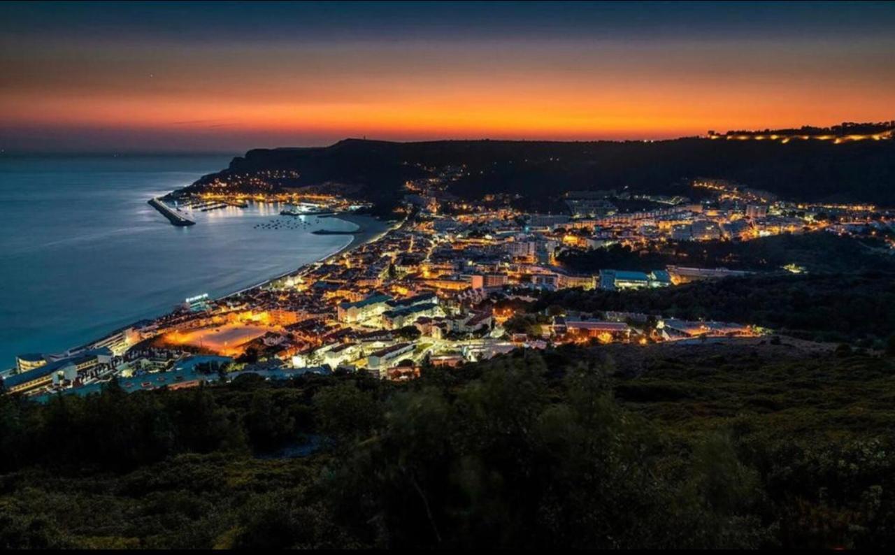 Axenic Retreat - Panoramic Ocean View, Sleeps 4, Ensuite Bathroom, New Redesign Sesimbra Extérieur photo