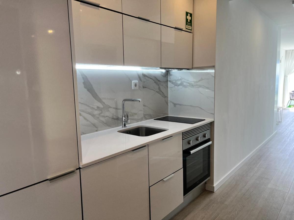 Axenic Retreat - Panoramic Ocean View, Sleeps 4, Ensuite Bathroom, New Redesign Sesimbra Extérieur photo