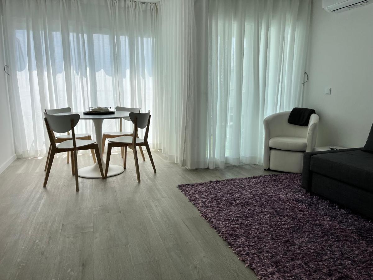 Axenic Retreat - Panoramic Ocean View, Sleeps 4, Ensuite Bathroom, New Redesign Sesimbra Extérieur photo